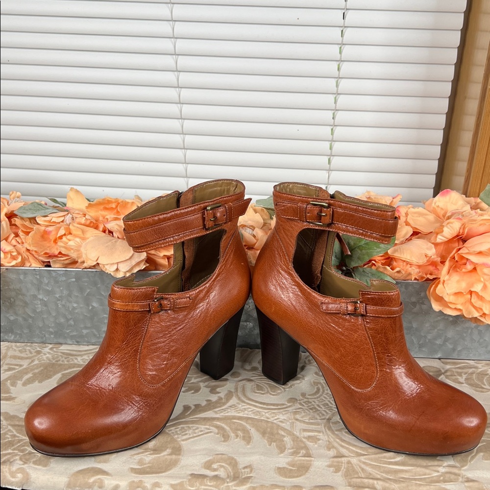Anthropologie Size 10 SCHULER & SONS Steeplechase Bootie LIKE NEW! - Picture 8 of 14
